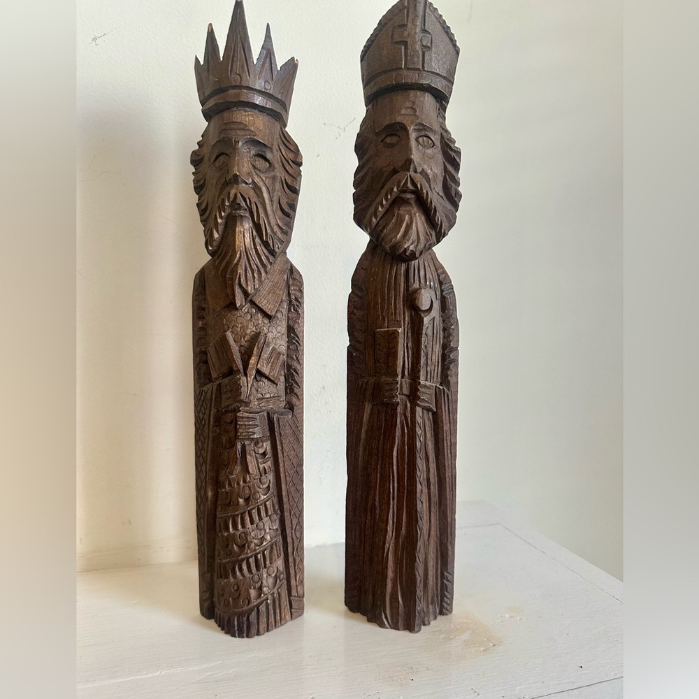 Vintage Beautiful Hardwood Carved Tall Wise Men Statues